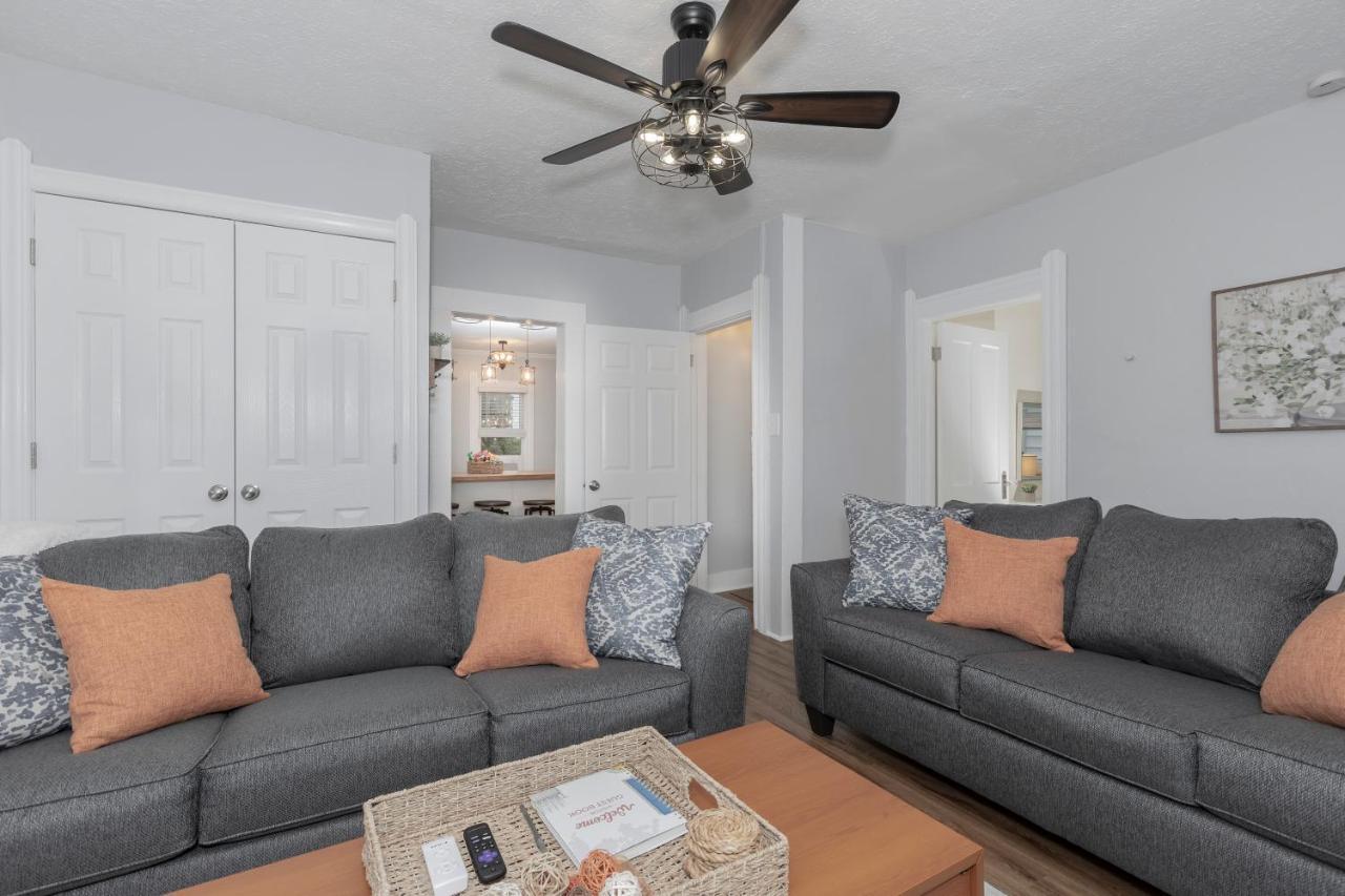 In The Heart Of Little Italy! Free Parking! Appartement Cleveland Buitenkant foto