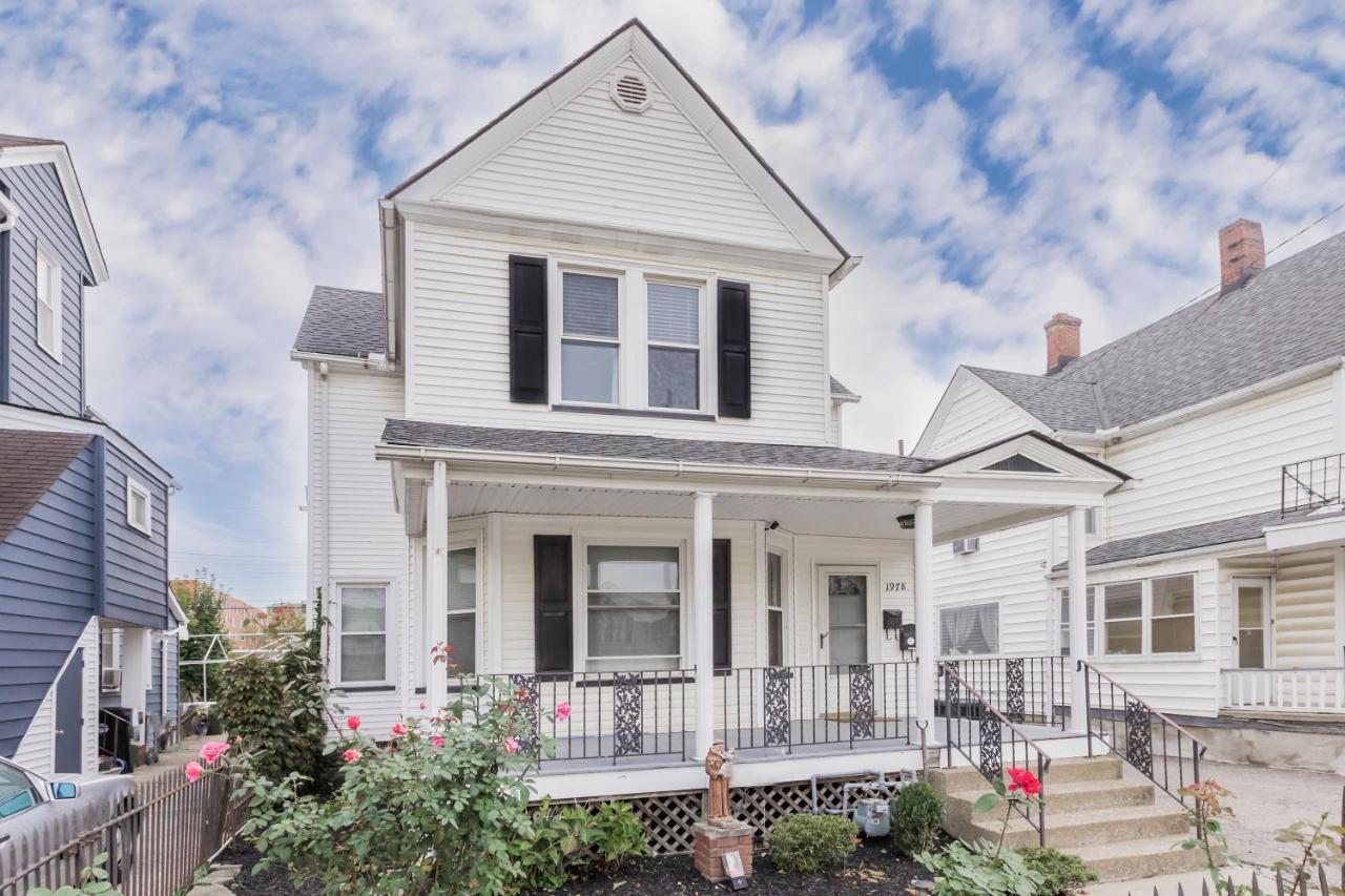 In The Heart Of Little Italy! Free Parking! Appartement Cleveland Buitenkant foto