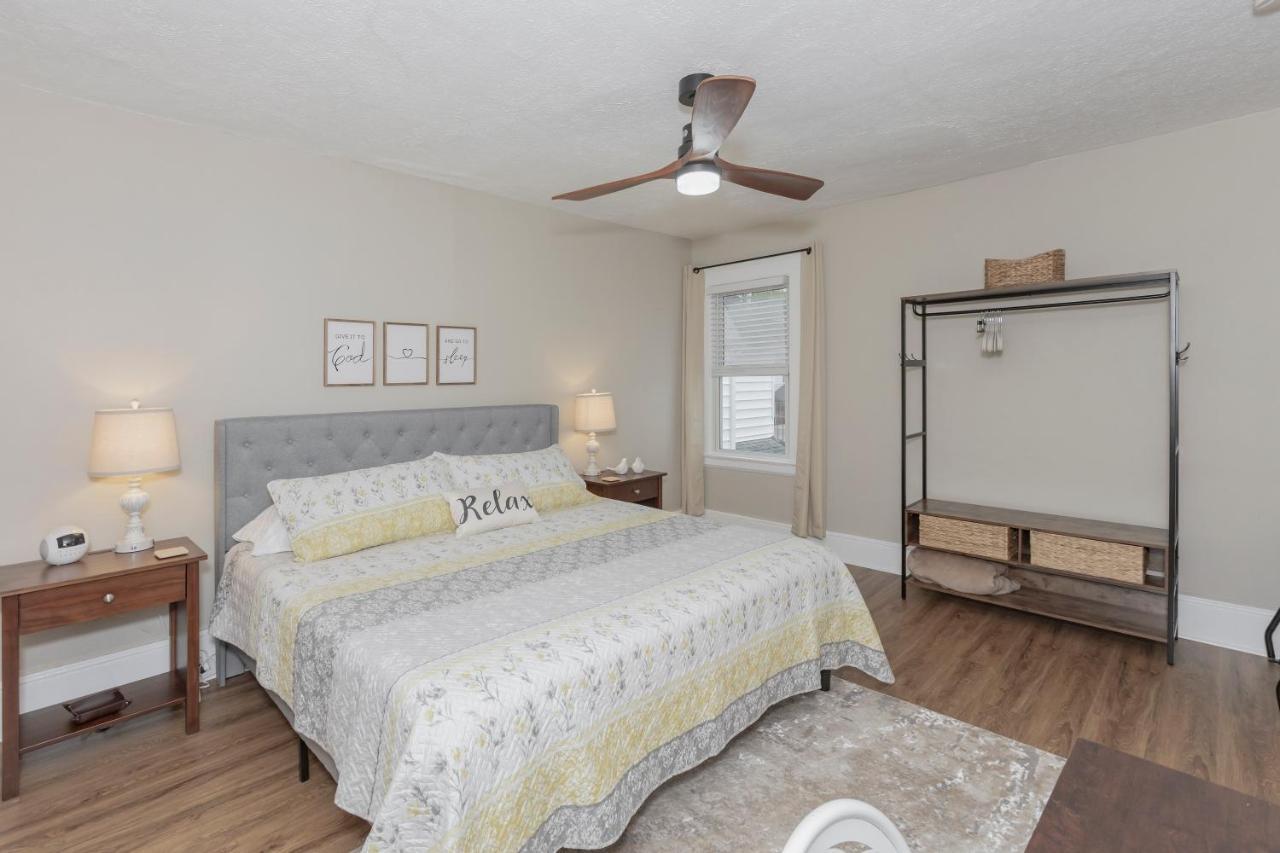 In The Heart Of Little Italy! Free Parking! Appartement Cleveland Buitenkant foto